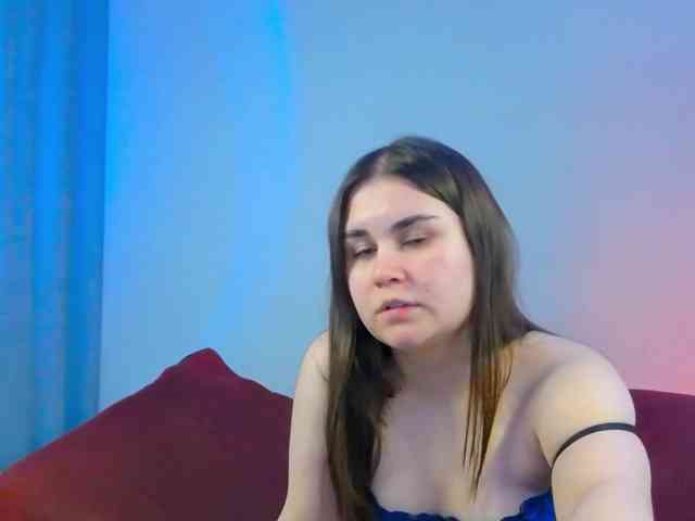 Lucy_Andrew webcam