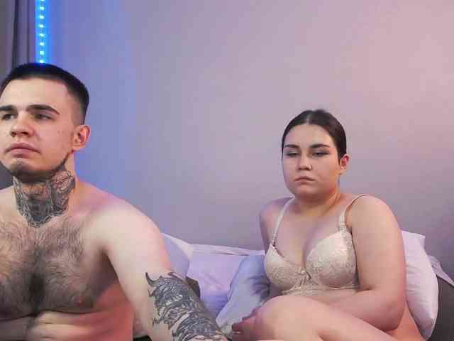 Lucy_Andrew webcam