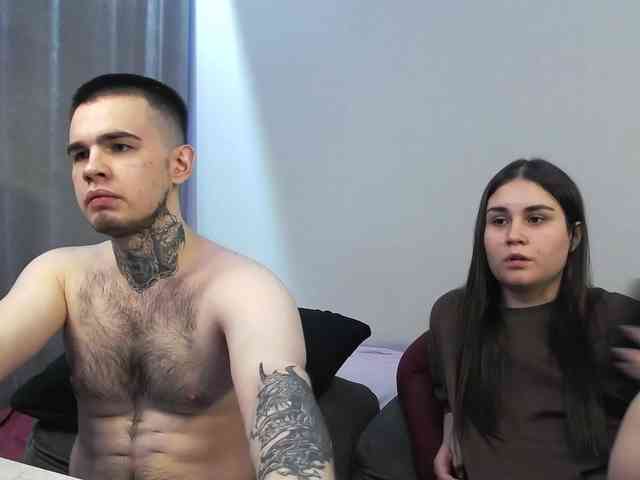 Lucy_Andrew webcam