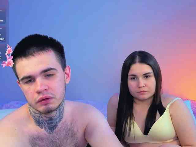 Lucy_Andrew webcam
