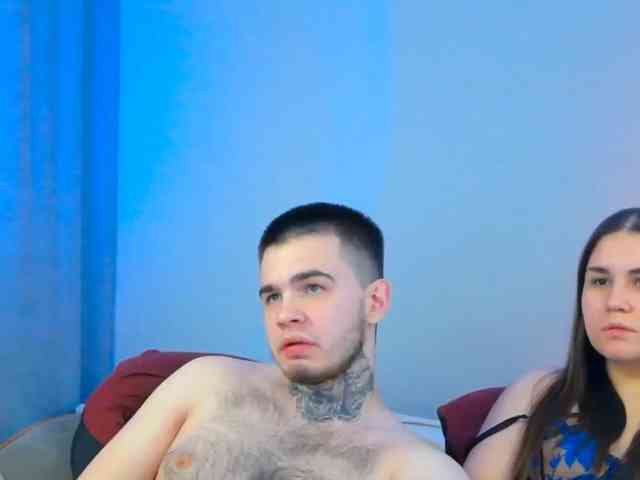Lucy_Andrew webcam