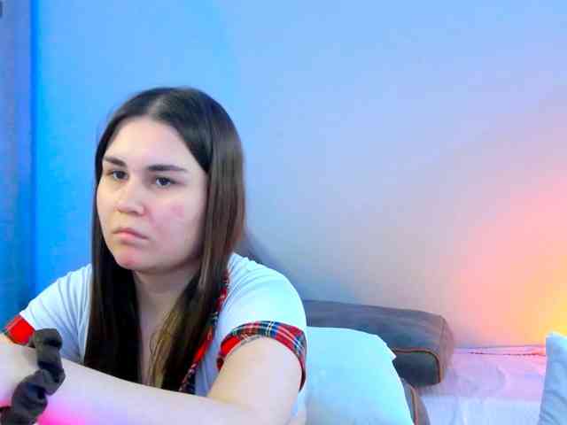 Lucy_Andrew