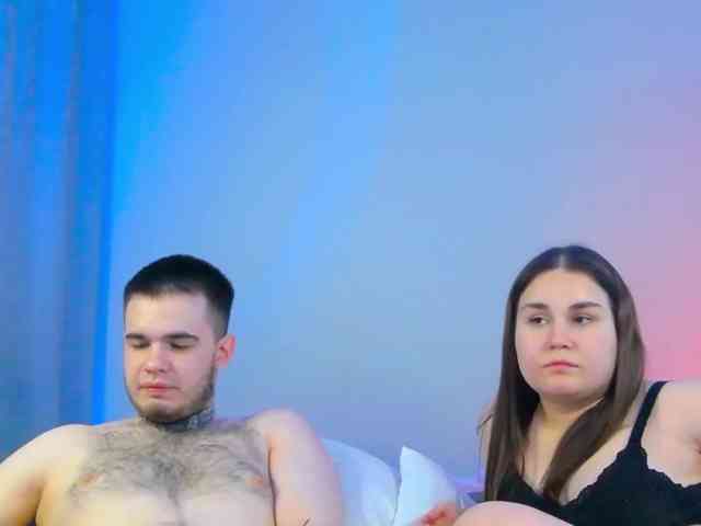 Lucy_Andrew webcam