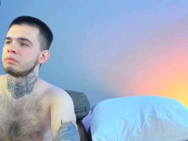 Модель: Lucy_Andrew