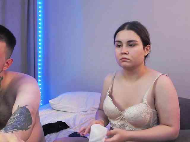 Lucy_Andrew webcam