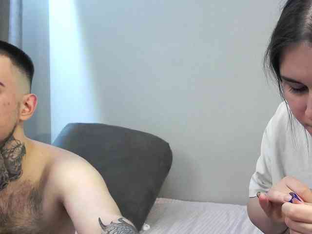 Lucy_Andrew webcam