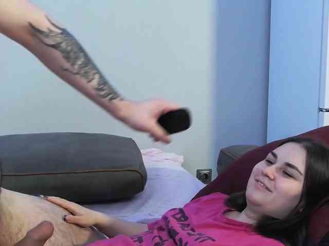 Lucy_Andrew webcam