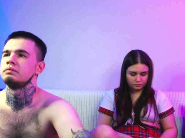 lucy_andrew's live room