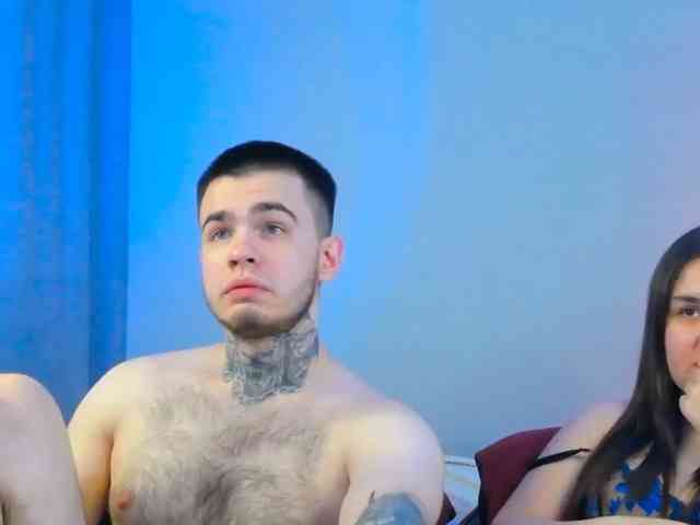 Lucy_Andrew webcam