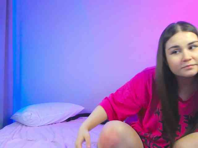 Lucy_Andrew webcam