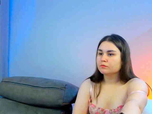 Lucy_Andrew webcam