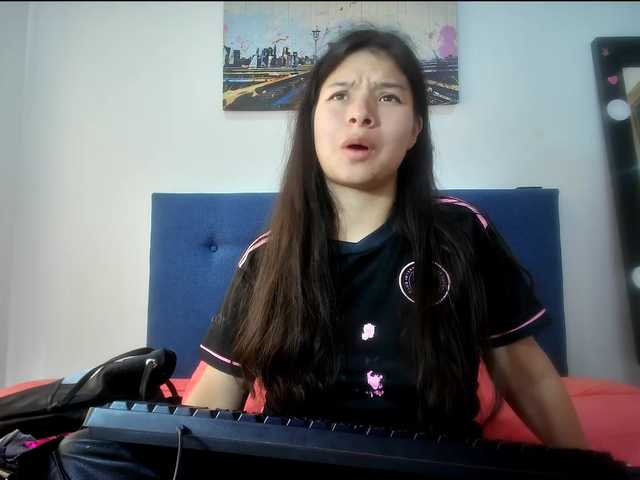 HIMAWARY-SOIN5's BongaCams show and profile