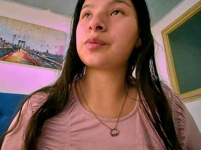HIMAWARY-SOIN5 Live Webcam on BongaCams