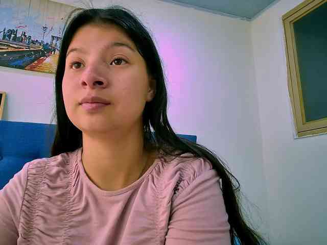 HIMAWARY-SOIN5 Live Webcam on BongaCams