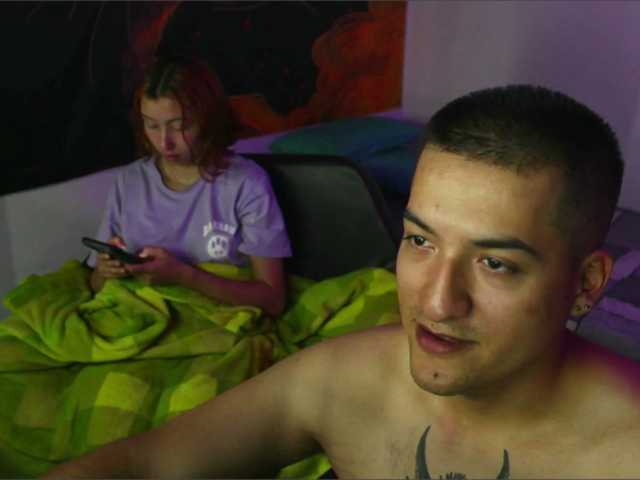 donviktorduo2026 live cam on BongaCams