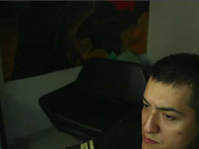 donviktorduo2026 live cam on BongaCams