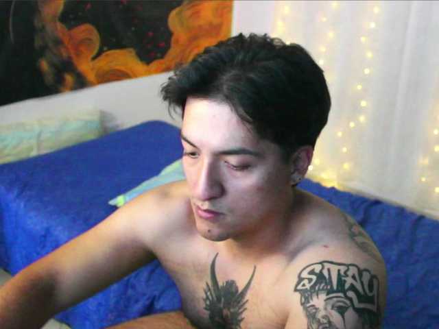 donviktorduo2026 live cam on BongaCams