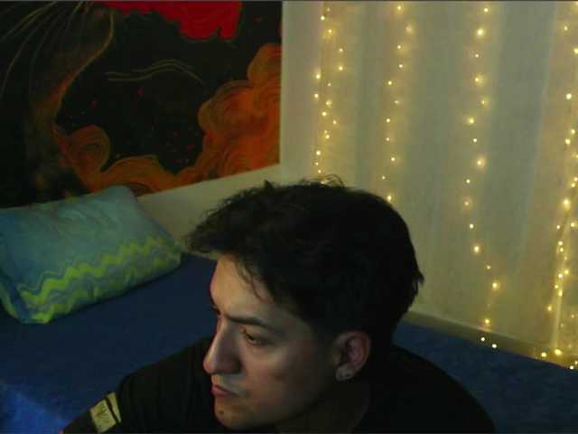 donviktorduo2026 live cam on BongaCams