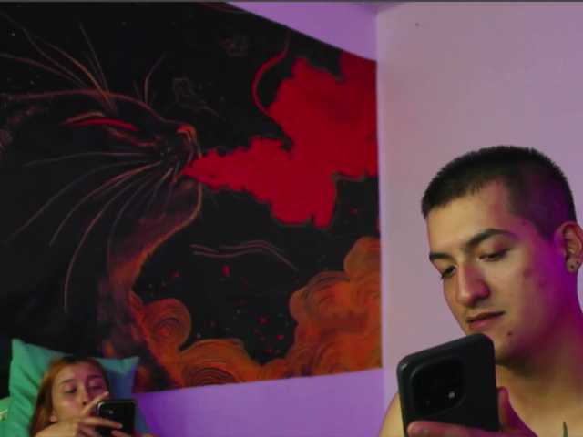 donviktorduo2026 live cam on BongaCams