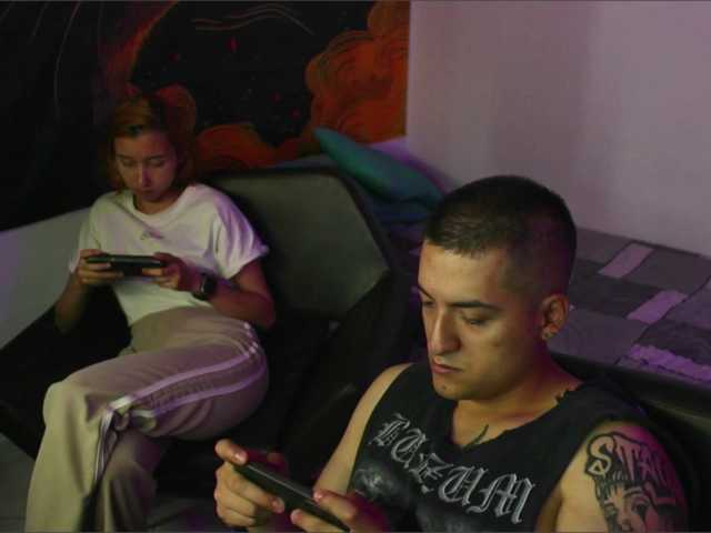 donviktorduo2026 live cam on BongaCams