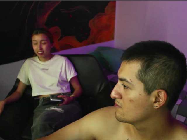 donviktorduo2026 live cam on BongaCams