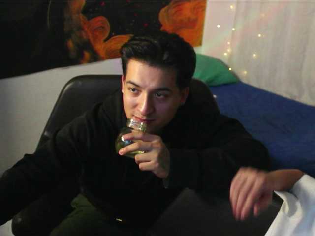 donviktorduo2026 live cam on BongaCams