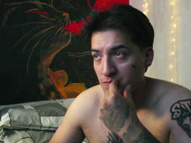 donviktorduo2026 live cam on BongaCams