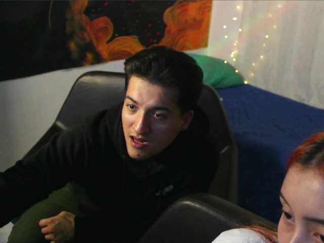 donviktorduo2026 live cam on BongaCams