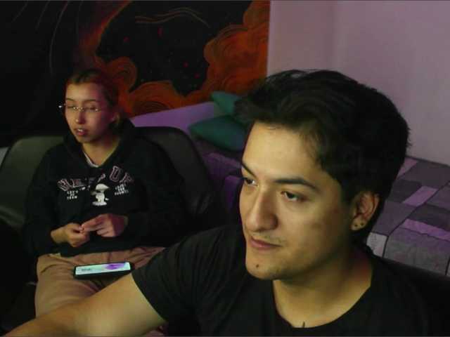 donviktorduo2026 live cam on BongaCams