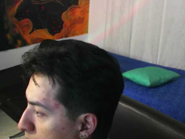 donviktorduo2026 live cam on BongaCams