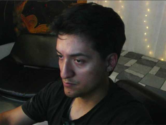 donviktorduo2026 live cam on BongaCams