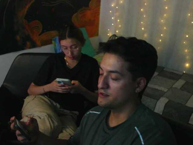 donviktorduo2026 live cam on BongaCams