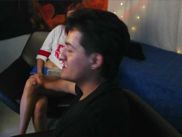 donviktorduo2026 live cam on BongaCams