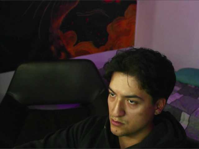 RoseSinsDomViktor — live couple cam