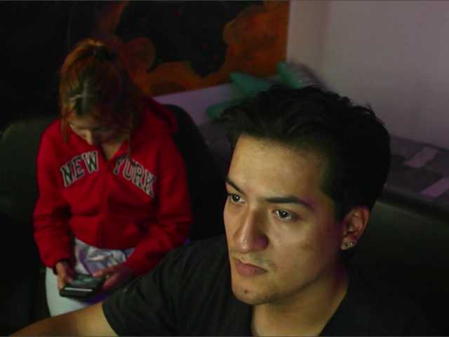 donviktorduo2026 live cam on BongaCams