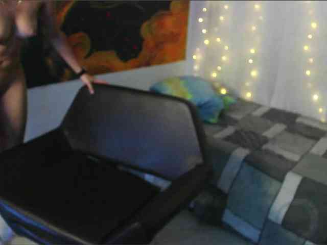 RoseSinsDomViktor webcam