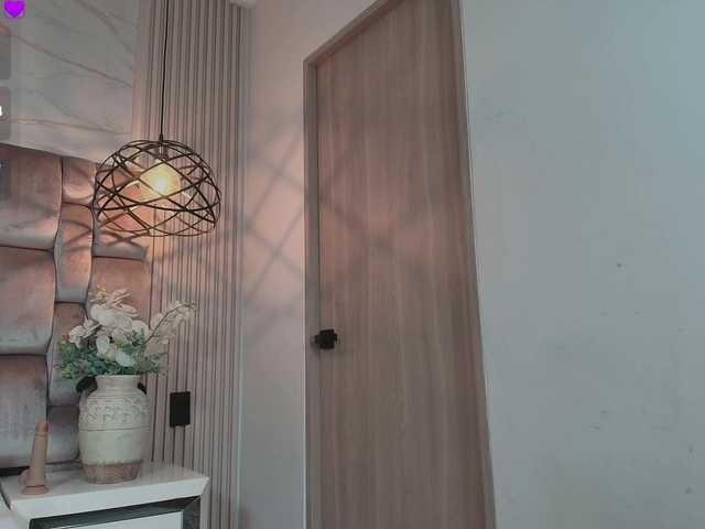 gabyevans live cam