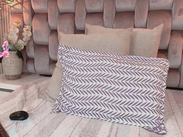 gabyevans live cam on BongaCams