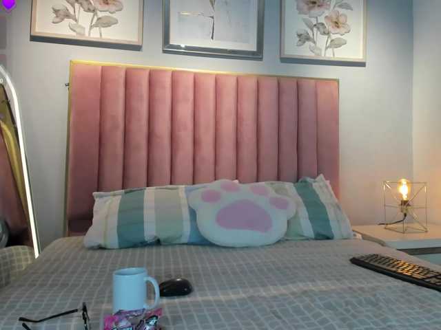 gabyevans live cam on BongaCams