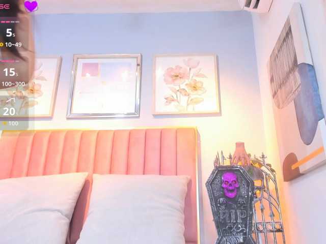 gabyevans live cam preview