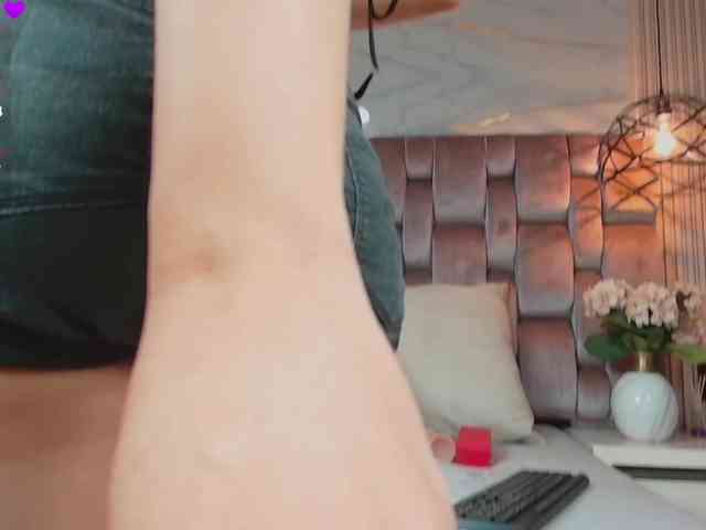 gabyevans webcam