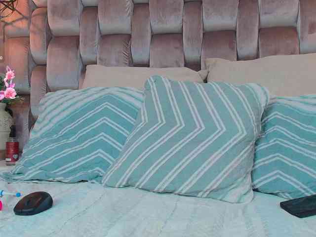 gabyevans webcam