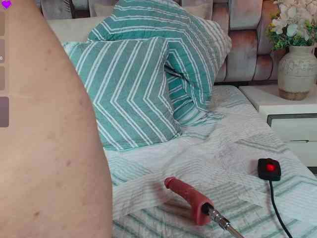 gabyevans webcam