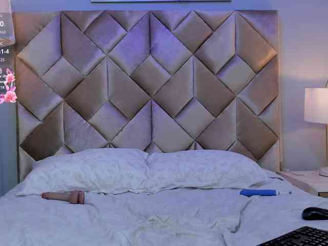 gabyevans webcam