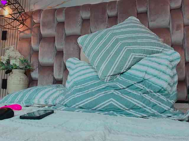 gabyevans webcam