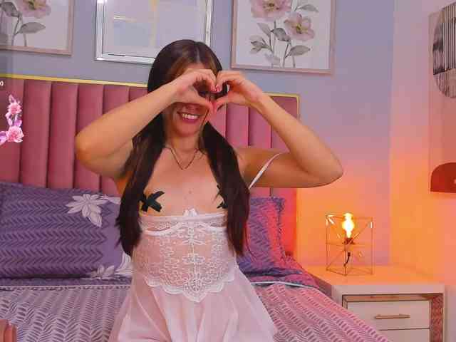 gabyevans webcam