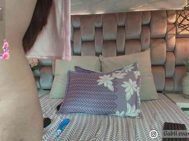 gabyevans webcam