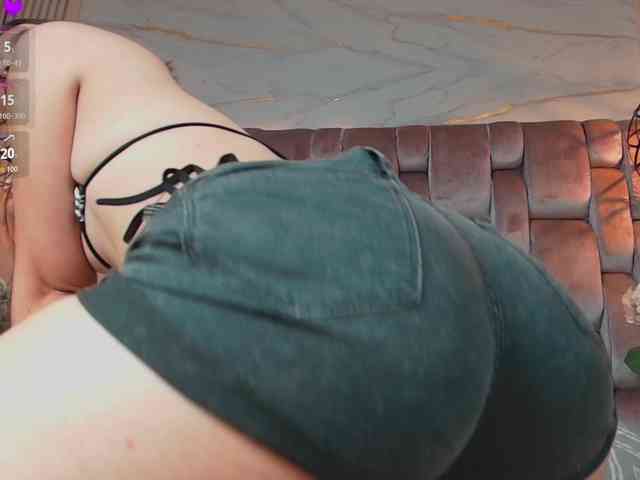 gabyevans webcam