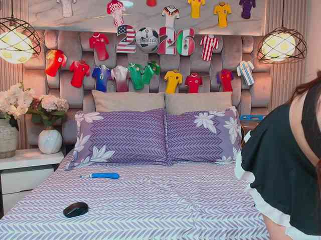 gabyevans webcam