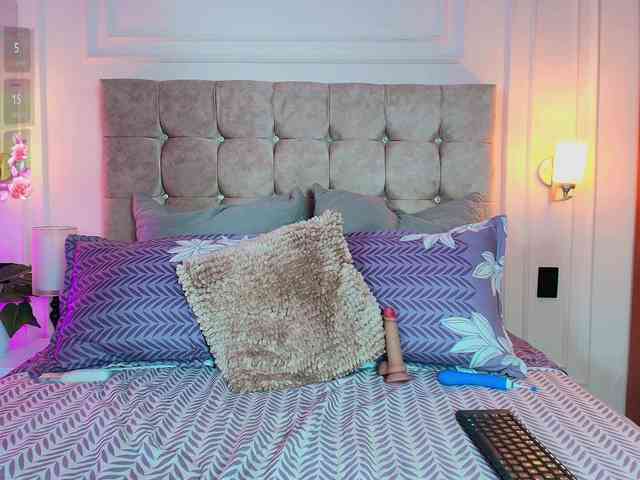 gabyevans webcam